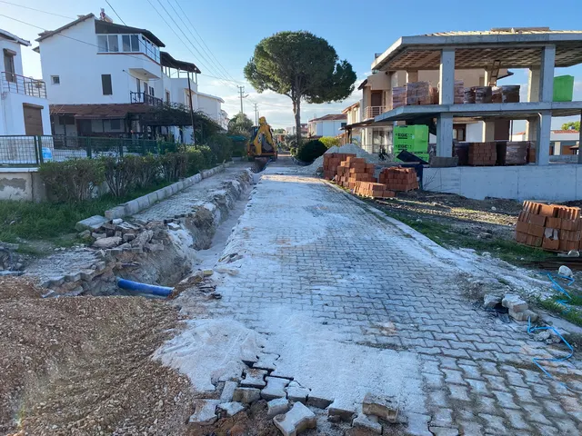 Karakaş Villası kaldırım taş döşeme çalışması - deniz manzaralı